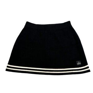 ALO Yoga Tennis Club Sweater Knit Skirt in Black/Ivory